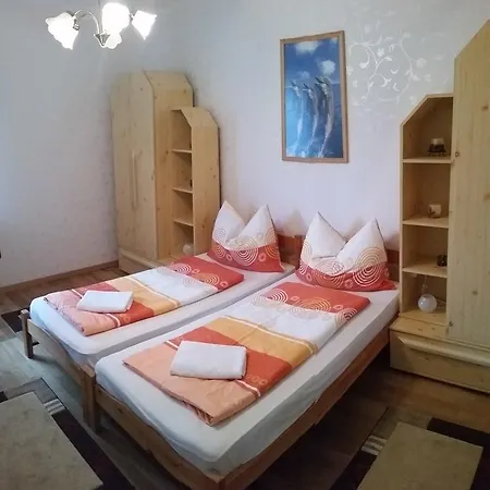 Fadora Apartman Tihany Room photo