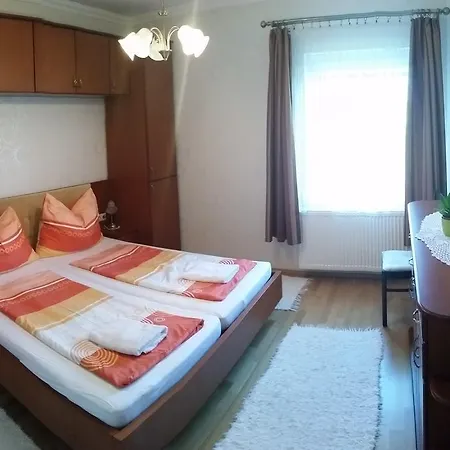 Fadora Apartman Tihany Exterior photo